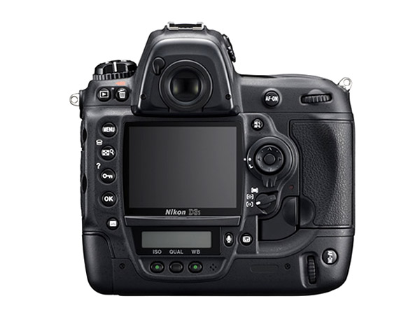 Nikon D3S digital camera