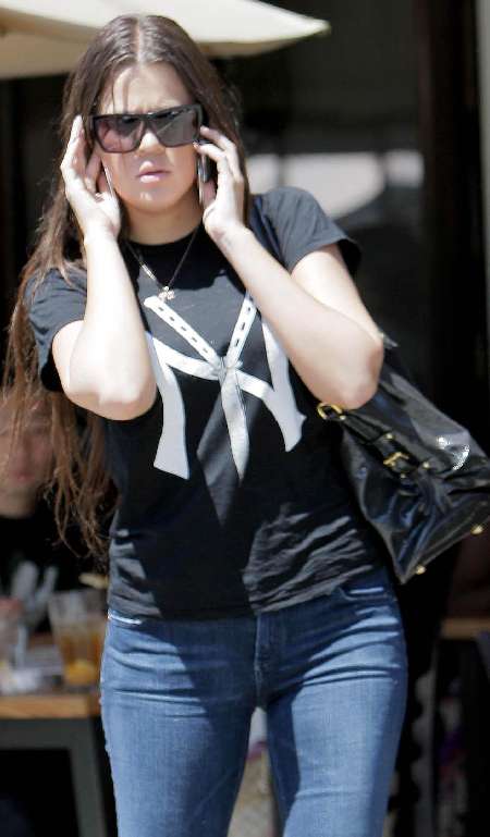 Khloe Kardashian Confirms Her Wedding Reports Khloe Kardashian