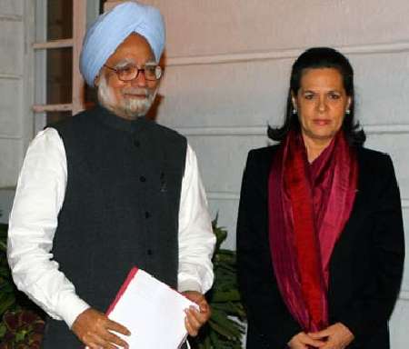 Sonia Gandhi & Manmohan Singh